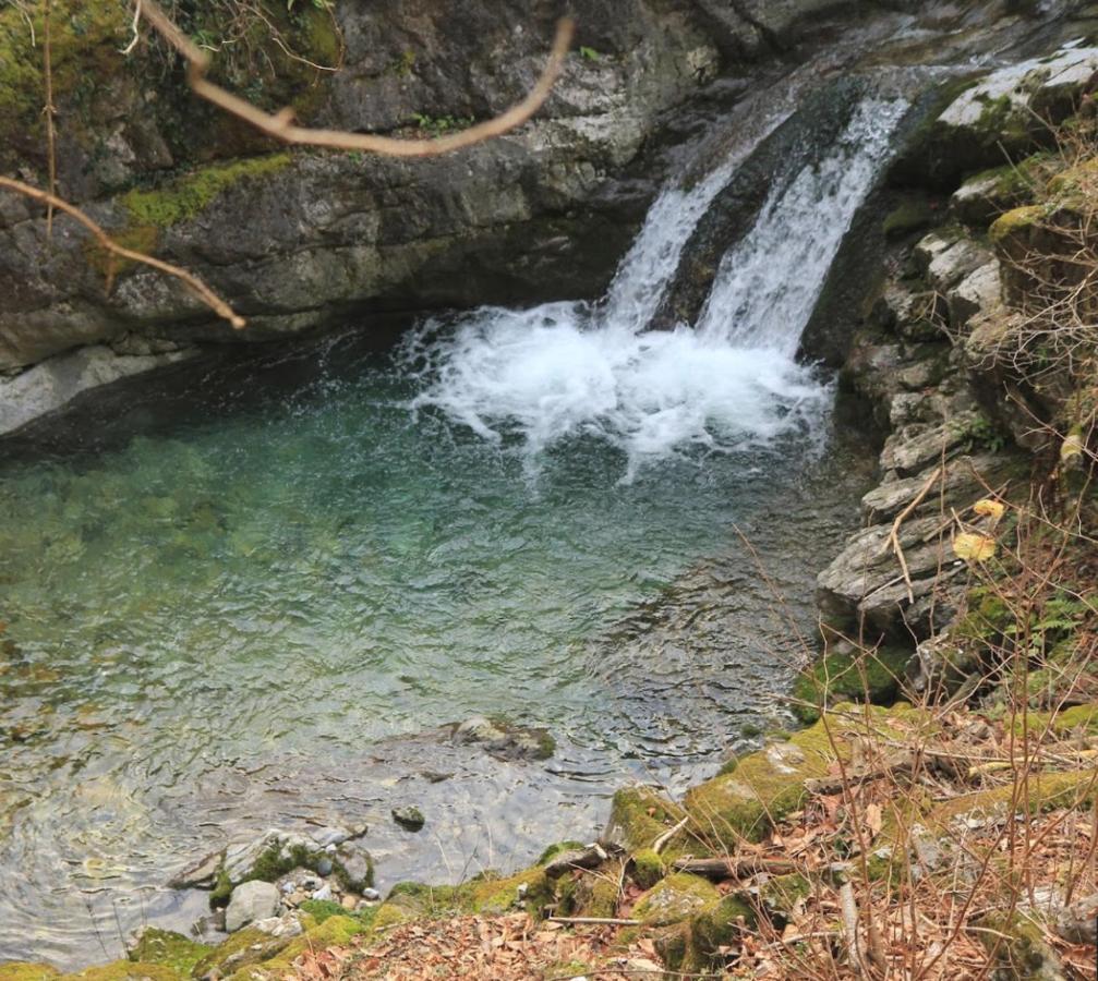 Appartamento Le Cascate Cittiglio Extérieur photo